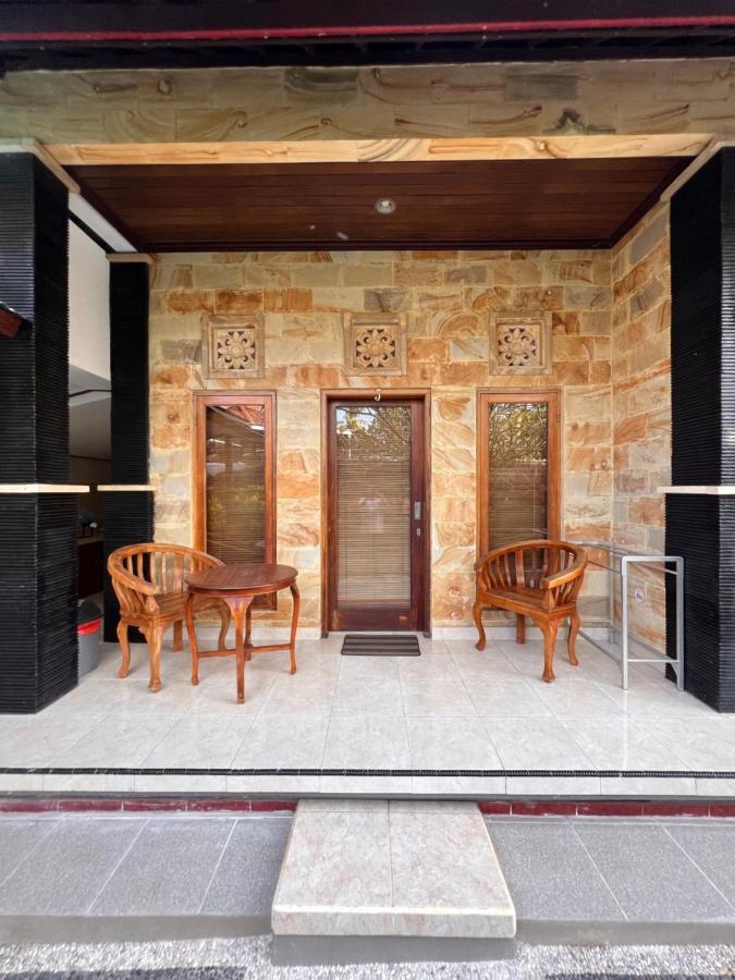 Nari Homestay Canggu Exterior foto